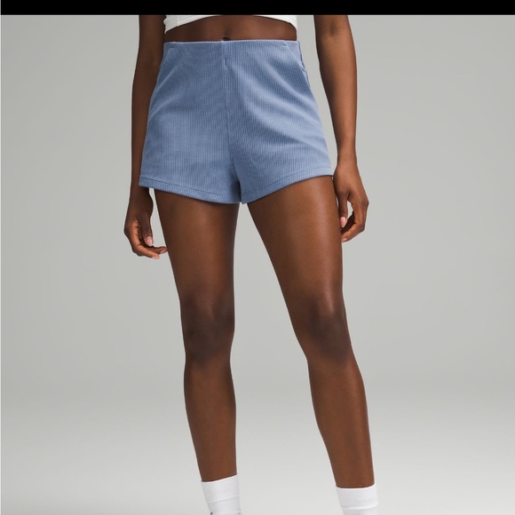 Lululemon Ribbed Softstreme High-Rise Short - Picture 9 of 11